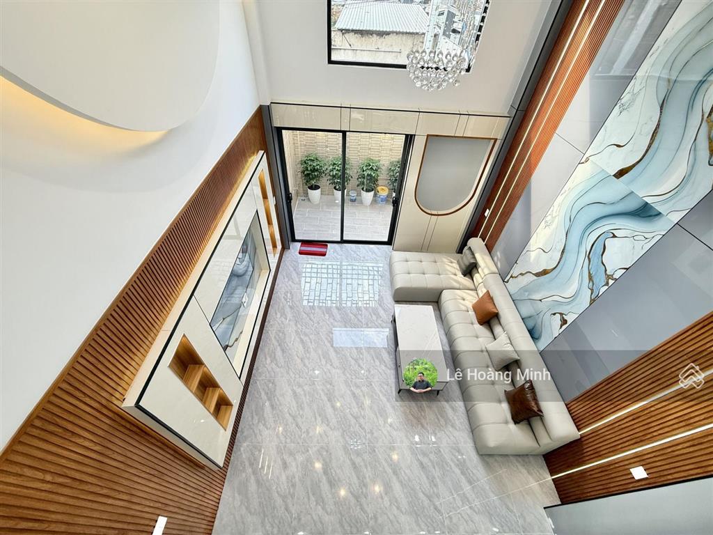 Siêu phẩm 5 tầng có thang máy 1/ hẻm nhựa 8m, tân chánh hiệp 18