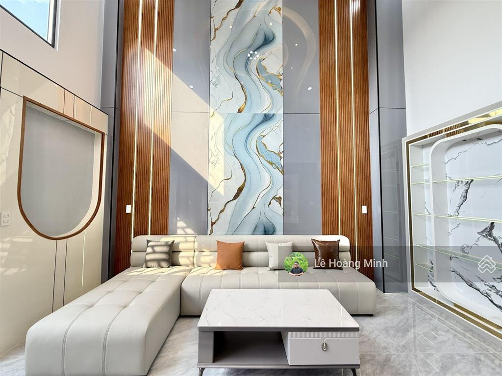 Siêu phẩm 5 tầng có thang máy 1/ hẻm nhựa 8m, tân chánh hiệp 18