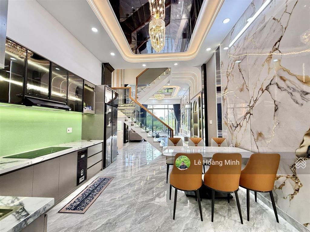 Nhà phố 4m x 15m, xây 3 tầng full nội thất hẻm 9m đường trần thị hè ( ht42)