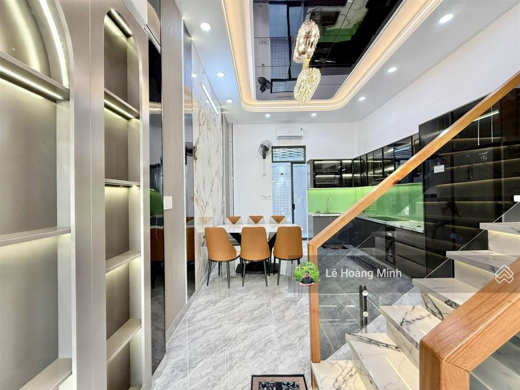 Nhà phố 4m x 15m, xây 3 tầng full nội thất hẻm 9m đường trần thị hè ( ht42)