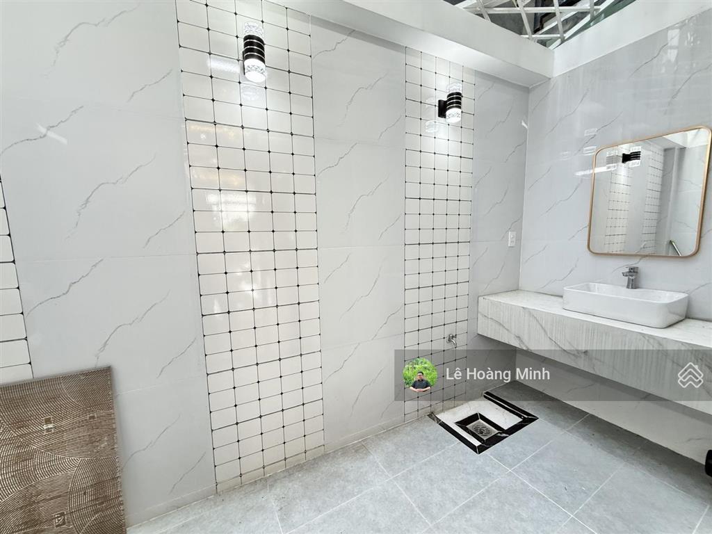 Nhà phố 4m x 15m, xây 3 tầng full nội thất hẻm 9m đường trần thị hè ( ht42)