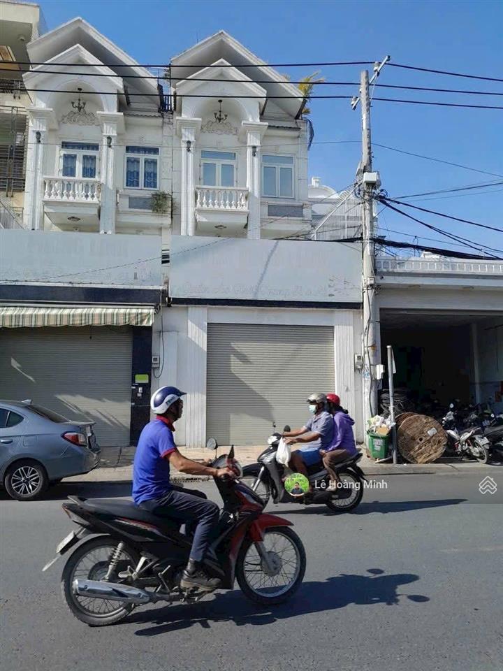 Nhà phố 5m x 20m, đúc 3 lầu mặt tiền đường trần thị năm (tch 10)