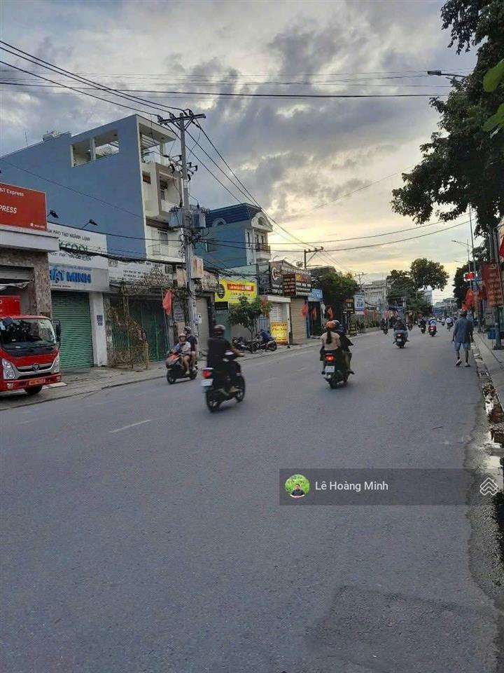 Nhà phố 5m x 20m, đúc 3 lầu mặt tiền đường trần thị năm (tch 10)