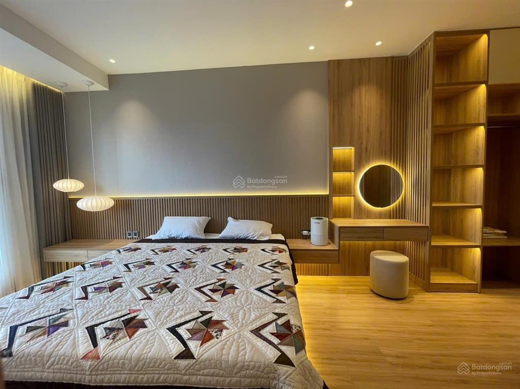 Cho thuê cc saigon royal 2pn 2wc, 90m2, nhà mới 100%, view sông, trực diện pháo hoa,  0333 495 ***
