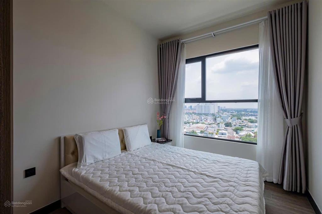 Căn hộ 2pn, 2wc, 86m2 tại de la sol, q4, tp. hcm, giá 10,3 tỷ bao thuế phí sổ, view đẹp hàng hiếm