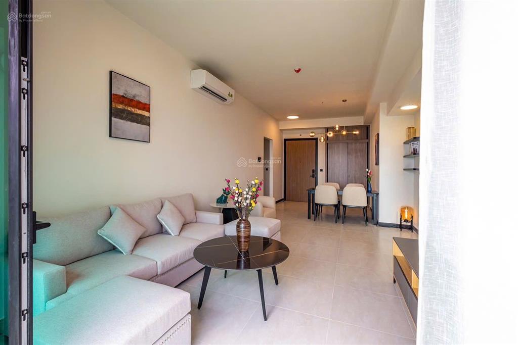 Căn hộ 2pn, 2wc, 86m2 tại de la sol, q4, tp. hcm, giá 10,3 tỷ bao thuế phí sổ, view đẹp hàng hiếm