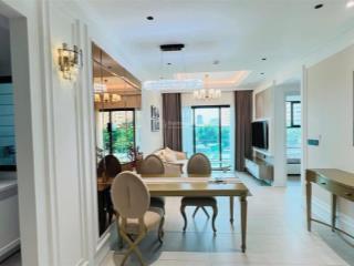 Bán căn hộ 2pn, 75m2 tại de la sol, 8,3 tỷ bao hết, quận 4, tp. hcm  giá siêu tốt, sẵn hđt đầu tư