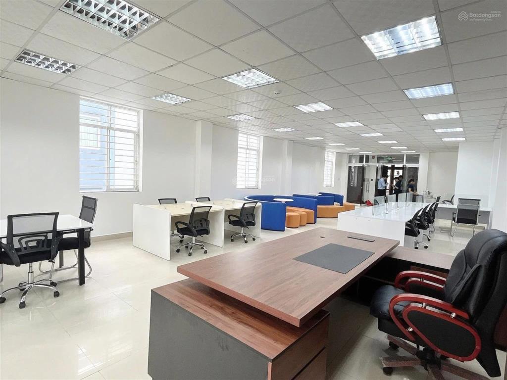 Tt q. thanh xuân  toà nhà văn phòng  mặt phố  2 chiều. ô tô  vỉa hè rộng  giá 60 tỷ nhỉnh