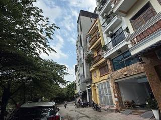 Giá đầu tư  khu phân lô cán bộ  hv tư pháp  dân trí cao  mt 6m  dt 100m2  nhỉnh 30 tỷ.