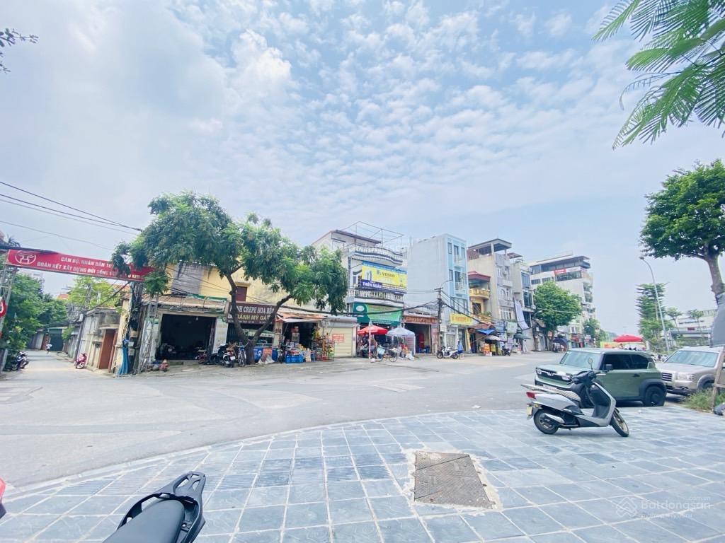 Bán nhà phố ngọc thụy vườn hoa ngọc thụy quận long biên tiện ích trường trạm đồng bộ. diện tích