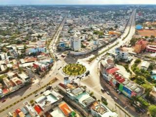 Cần ra gấp 439tr/1000m2 , 25m mặt tiền, cạnh vòng xoay đồng xoài