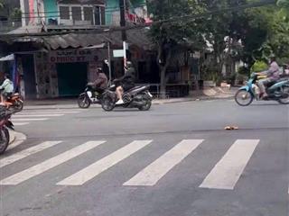 Nhà cấp 4 mt đường số p. tân quy, (4,55 x 18m) xây được cao tầng hầm + 6 tầng