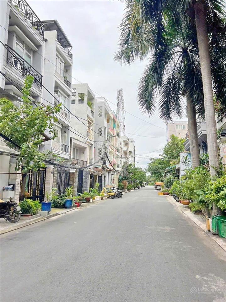 Bán đất mt đường số lâm văn bền quận 7 ( 5x18) vị trí đẹp.