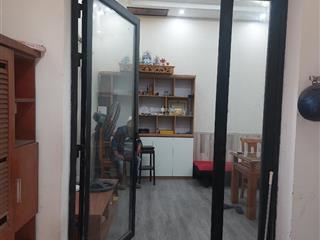 Nhỉnh 8 tỷ có nhà rộng đẹp gần hồ tây 50m2*3t full nội thất, thoáng sáng ở luôn