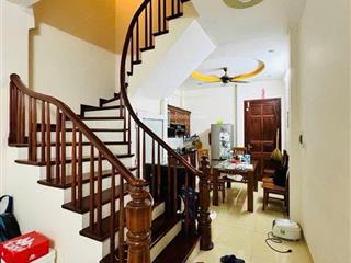 Nhà đẹp phân lô 2 mặt ngõ ô tô  kinh doanh đỉnh  hoàng quốc việt