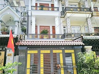 Mặt tiền đường số 1 phường tân đông hiệp dĩ an tp hcm mở rộng 90m2 3 lầu giá 6,2 tỷ tặng nội thất