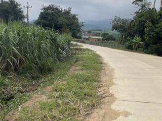 170 m md bê tông. diện tích 9 hécta. 400 thổ cư. có nhà điện, đường bê tông dân sinh, đất liền thổ