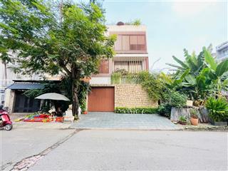 Cho thuê biệt thự nam long quận 7, full nt cao cấp , 5pn nhà đẹp giá thuê 70 triệu/ thương lượng