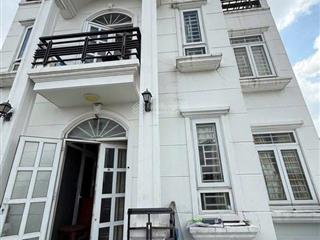 Bán gấp biệt thự 5 tầng tháng máy 135m2 hẻm 5m, đường số 11, phường trường thọ, thủ đức