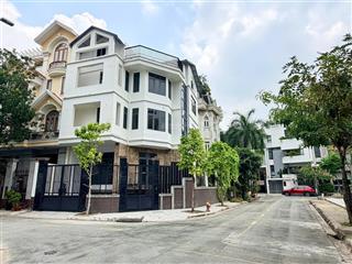 View sông landmark 81 ! góc 2 mặt tiền đường số 34 (trần não)  12x20m  hầm 3 tầng  giá 50 tỷ
