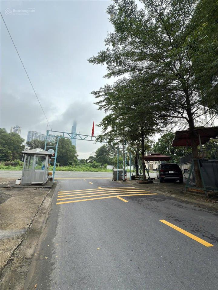 Khan hiếm! mặt tiền đường số 34 + trần não quận 2  dt 11 x 29m  ctxd hầm 6 tầng  giá 43.5 tỷ