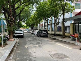 Bán nhà 5 tầng, 45m2, nguyễn văn huyên, cầu giấy, 16 tỷ, ô tô tránh kinh doanh đỉnh.
