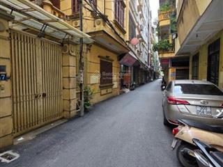 Bán nhà trung tâm cầu giấy 18,5 tỷ, 68,6m2, 5 tầng siêu xịn, ô tô tránh kinh doanh đỉnh.