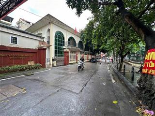 Bán đất trung tâm cầu giấy, 142.1m2, giá tốt, chính chủ, ô tô tránh kinh doanh, mặt tiền khủng