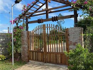 Bán gấp vườn nghỉ dưỡng cạnh hồ trị an view đồi, giáp suối trong lành, thung lũng thơ mộng