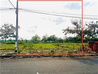 Cần bán lô đất biệt thự đường ngô mây, trước trường đh và bệnh viện phan châu trinh