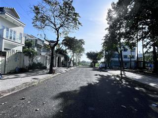 Bán lô đất 230m2 nằm trong khu biệt thự,gần vạn phúc quốc lộ 13,thủ đức, giá chỉ 14,5 tỷ,đường 12m