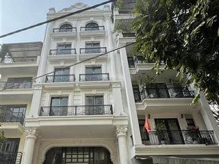Bán chdv phố yên hoatây hồ. 20m ra hồ tây. 120m2 x 8 tầng mt 8,8m. dòng tiền 200tr/tháng, 52,8 tỷ