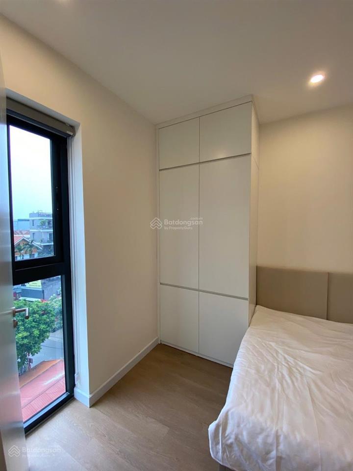 Bán nhà mặt phố tây hồ, toà apartment cao cấp mang lại dt 260tr/th. 160m2x9t mt 7m giá 72 tỷ hiếm