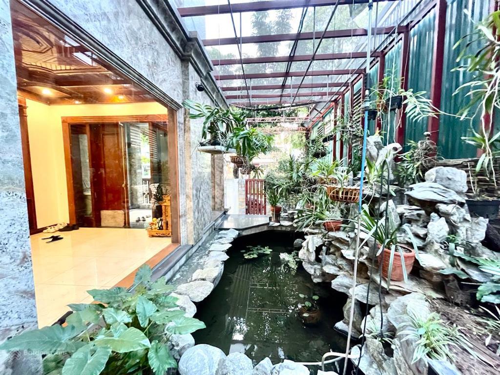 Bán bt vip mặt phố bậc nhất kđt linh đàm, 260m2 giá 79tỷ. yên tĩnh, thoáng mát, duy nhất 1 căn