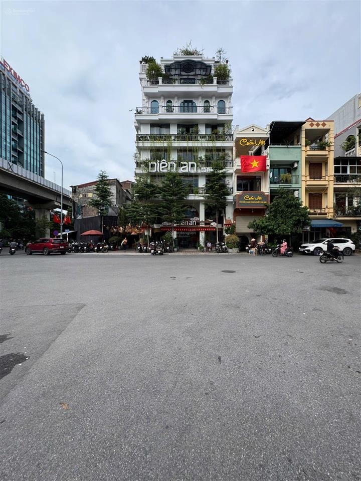 Mp tô ngọc vân tây hồ  xây ks apartment đẳng cấp  315m2 x 3t mt 10m giá 110 tỷ  view hồ cực hiếm