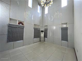 Cho thuê bt splendora 270m2 đồ cơ bản giá thuê hợp lí 25 triệu tại mailand hanoi city