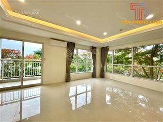 Chính chủ bán nhanh căn hộ toà essesia 150m2 3pn giá rất hợp lí chỉ 8,1xx tại mailand hanoi city