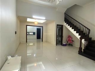 Cho thuê liền kề splendora 126m2 ở kết hợp làm văn phòng rất hợp lý giá siêu tốt chỉ 16 triệu