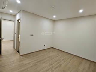 Chính chủ gửi bán căn 2 ngủ 71,3m2 sẵn dòng tiền cho thuê giá hợp lý 5,2 tỷ tại moonligh 1