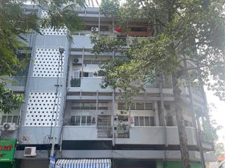 Cho thuê căn hộ 4 phòng ngủ chỉ 9 triệu/tháng ngay trung tâm quận 5, tp. hcm