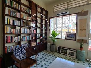 Bán căn hộ 60m2 tại quận 5 giá chỉ 2,5 tỷ