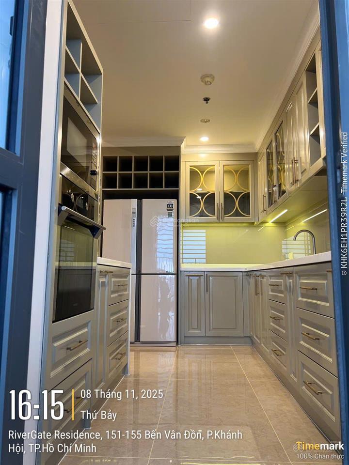 Căn góc 3pn tầng 30 river gate  3 mặt thoáng, nhà mới 100%