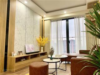 Cho thuê 2 ngủ flc green  full nội thất, nhà đẹp  có ban công view hồ. giá từ 11 triệu/tháng