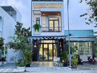 Chủ đi nước ngoài cần bán gấp nhà đường d6 khu hồng loan 6a