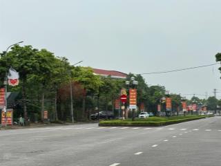 Mặt phố kinh doanh sầm uất  khu vực phát triển bậc nhất đông anh  sẵn dòng tiền kinh doanh