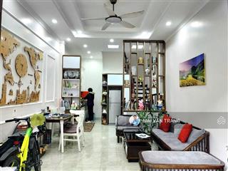 6.2 tỷ!bán nhà mễ trì hạ nam từ liêm,lô góc 2 thoáng vĩnh viễn,ngõ thông trước nhà 2.5m,50m ra ô tô