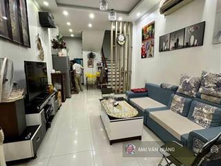 Bán nhà mễ trì hạ từ liêm, lô góc siêu thoáng, dân xây 41mx5t, ngõ thông ô tô qua nhà7,9 tỷ