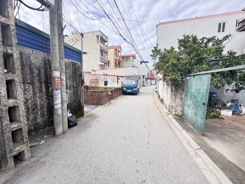 Lô đất trung oai, tiên dương, xã phúc thịnh, đông anh  trục kinh doanh nhỏ thông 7 chỗ