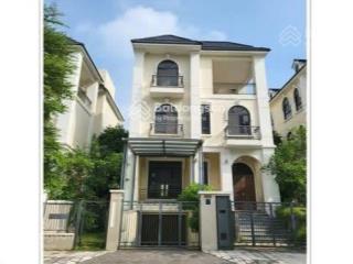 Bán biệt thự pháp vân tứ hiệp. vỉa hè đá bóng, sân vườn, mặt tiền rộng, 351m2, 250 triệu/m2