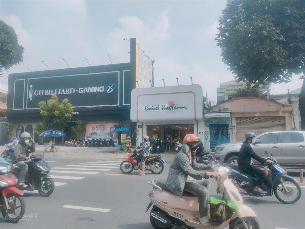 Cc bán nhà mt 252 quang trung, p10, dt 5,3x17m, hàng hiếm p10, giá 16 tỷ,  0919 818 *** gặp mr nam